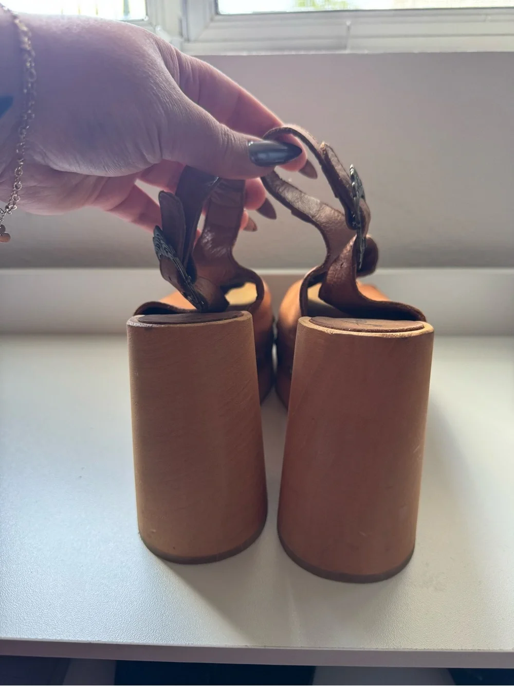 Free People stylish tan